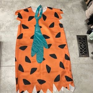 Fred flinstone costume mens XL. Like new. No signs of wear